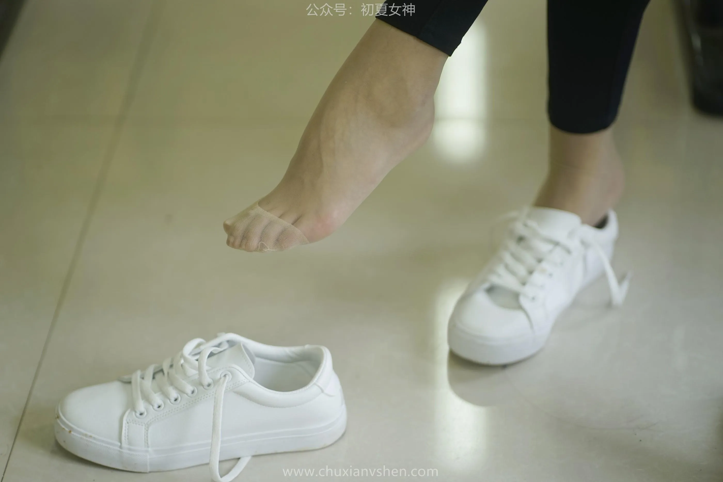 初夏女神 NO.067 依依 邻家女孩-毕业季 [140P]插图4